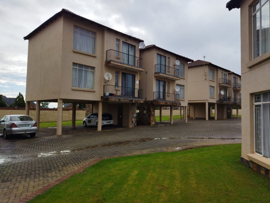 2 Bedroom Property for Sale in Baillie Park North West